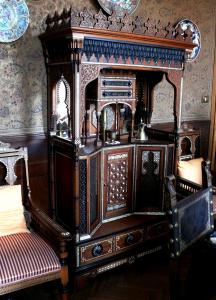 Schrank von Giuseppe Parvis